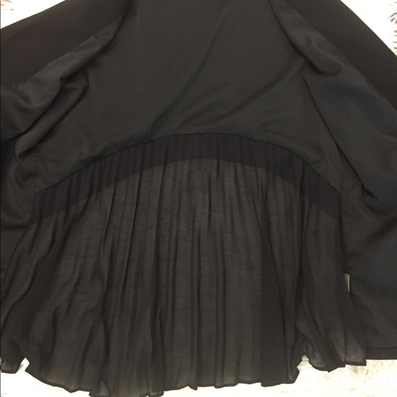 Daily Look vest - Picture 3 of 6